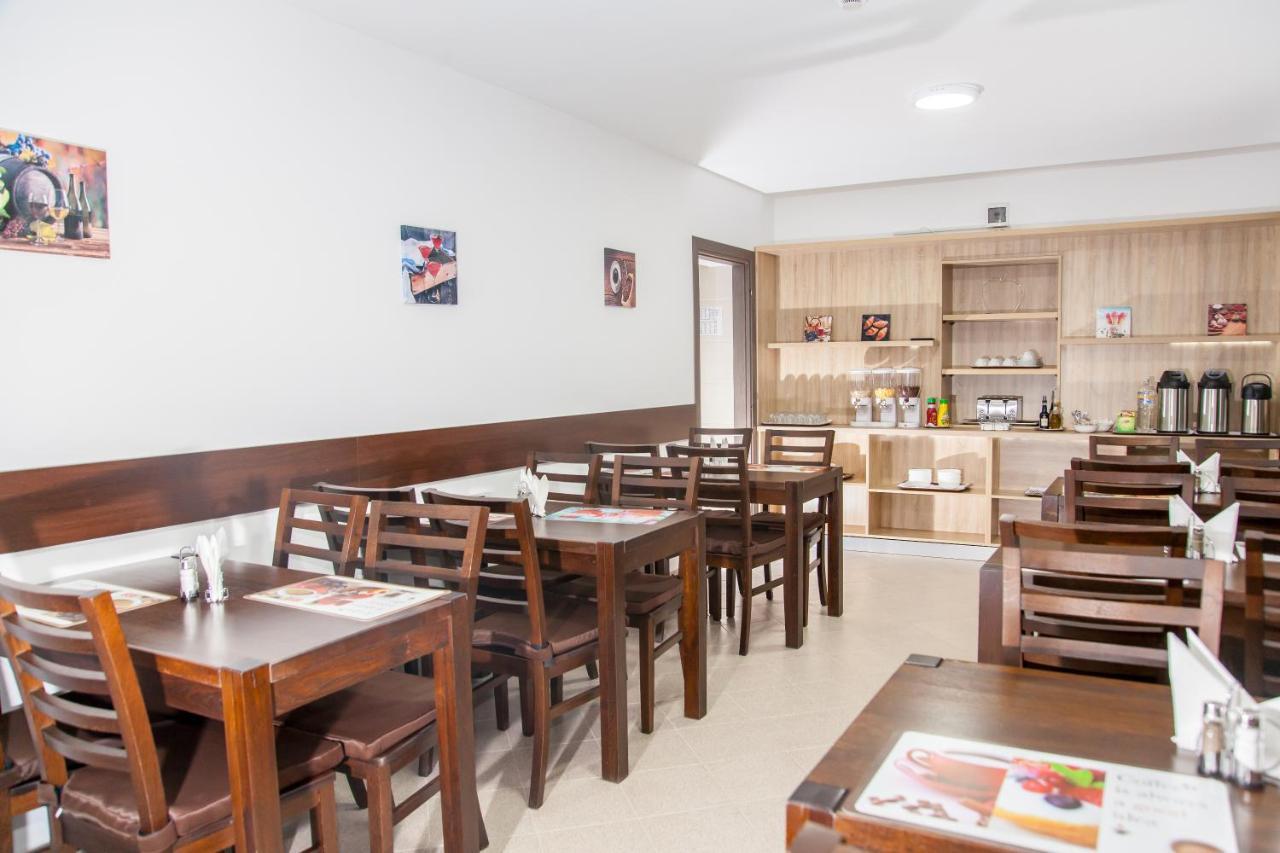 Hotel Hb Brilliant Braszów Zewnętrze zdjęcie