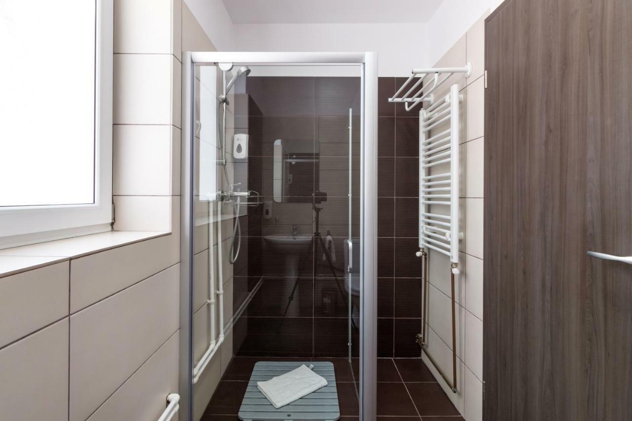 Hotel Hb Brilliant Braszów Zewnętrze zdjęcie