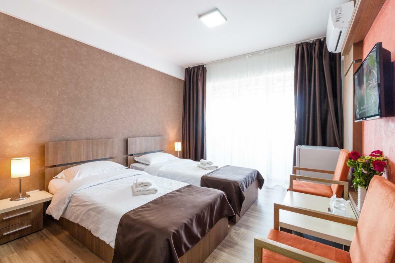 Hotel Hb Brilliant Braszów Zewnętrze zdjęcie